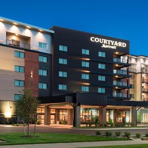 Courtyard By Marriott Mt. Pleasant At Central Michigan University